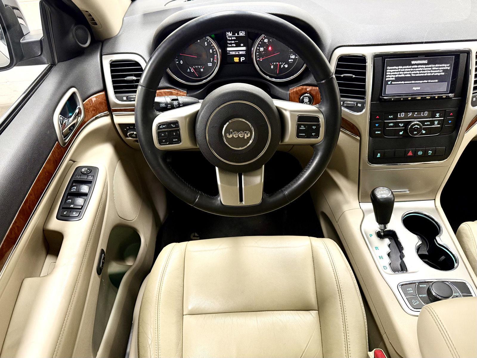 jeep grand cherokee 2011 1J4RR5GG7BC703183 image jeep grand cherokee 2011 1J4RR5GG7BC703183 image